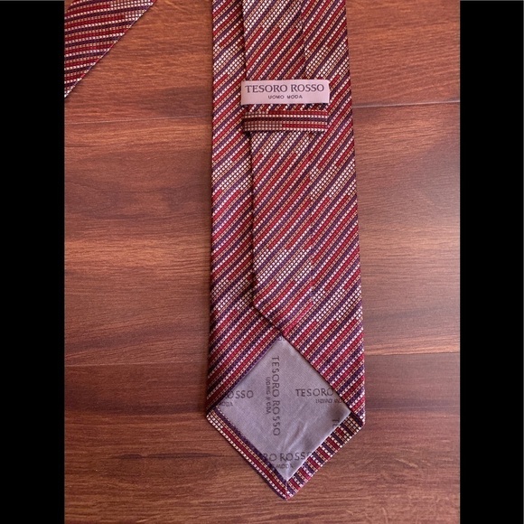 🌿SALE🌿 TESORO ROSSO Uomo Moda Burgundy/Silver Silk tie - Picture 3 of 9